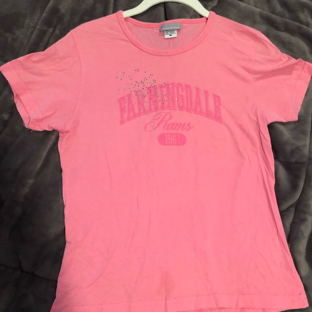 Farmingdale Rams pink T-shirt